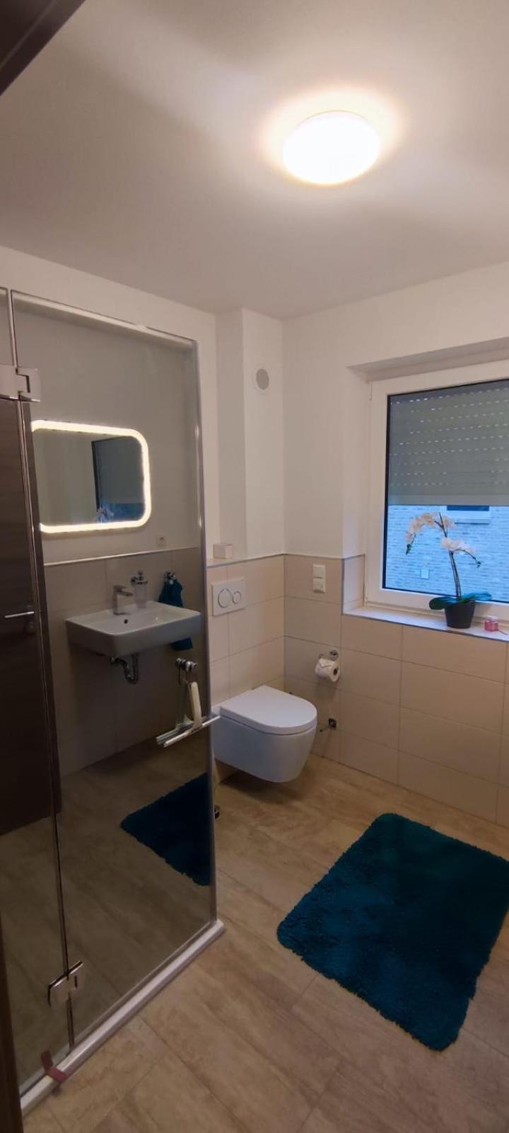 Appartamento Neubau, Moderne Haushaelfte In Amburgo Esterno foto