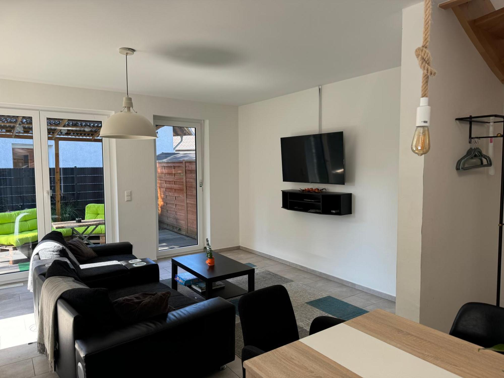 Appartamento Neubau, Moderne Haushaelfte In Amburgo Esterno foto