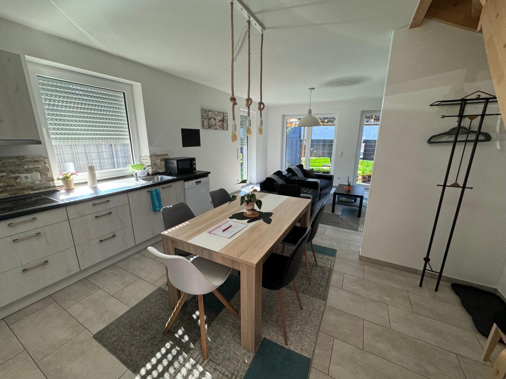 Appartamento Neubau, Moderne Haushaelfte In Amburgo Esterno foto